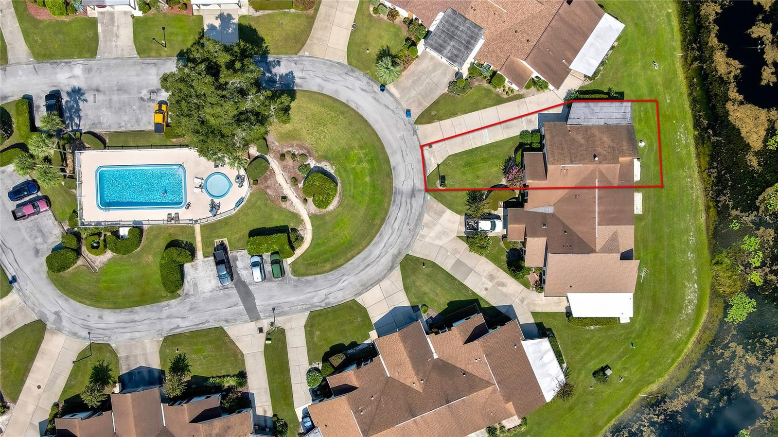 Aerial of Cul de Sac community