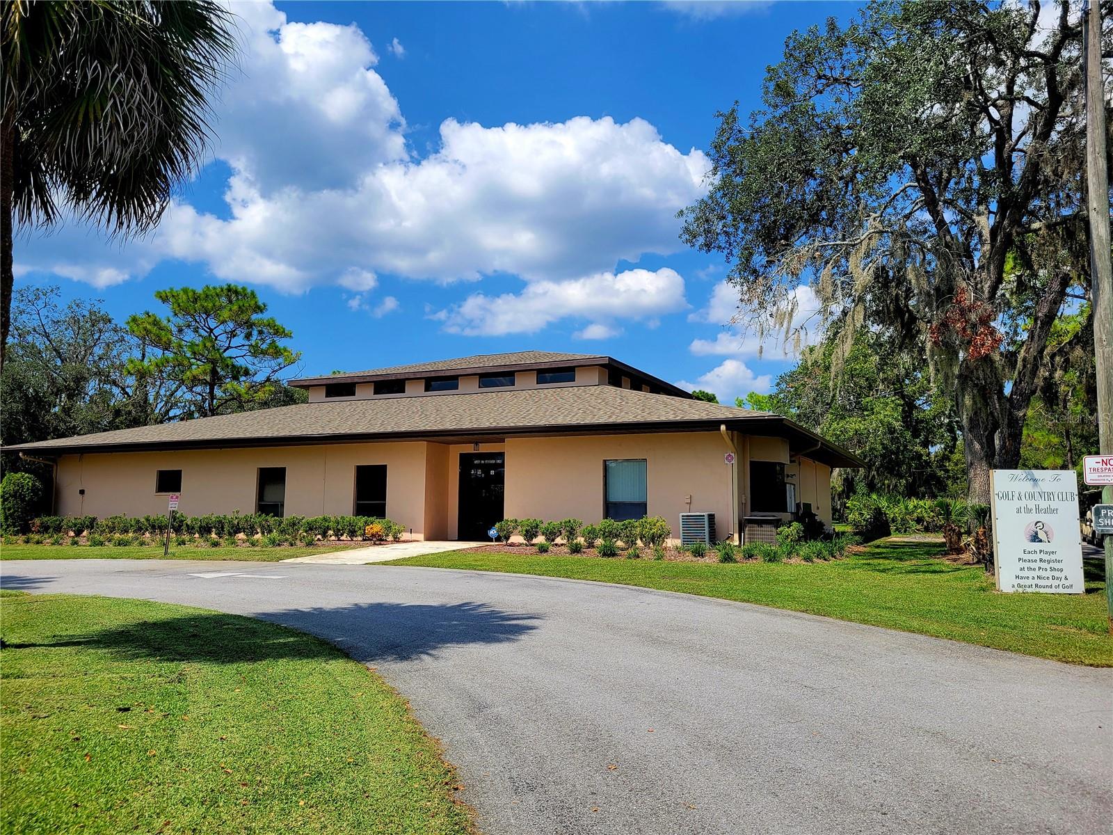 Country Club and Golf Course at The Heather