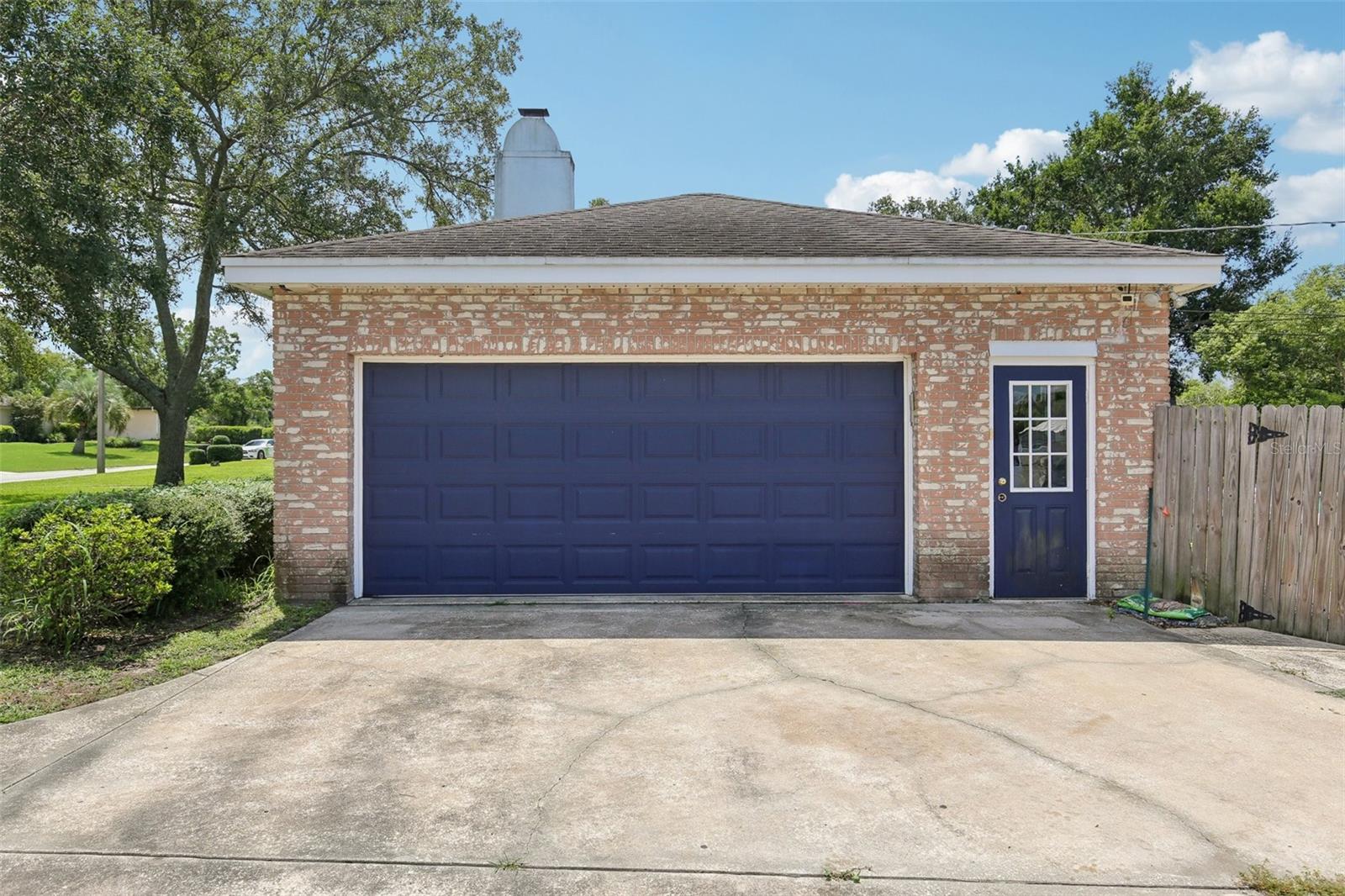 2 Car Garage with door entry