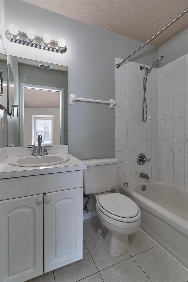 Primary ensuite bathroom.