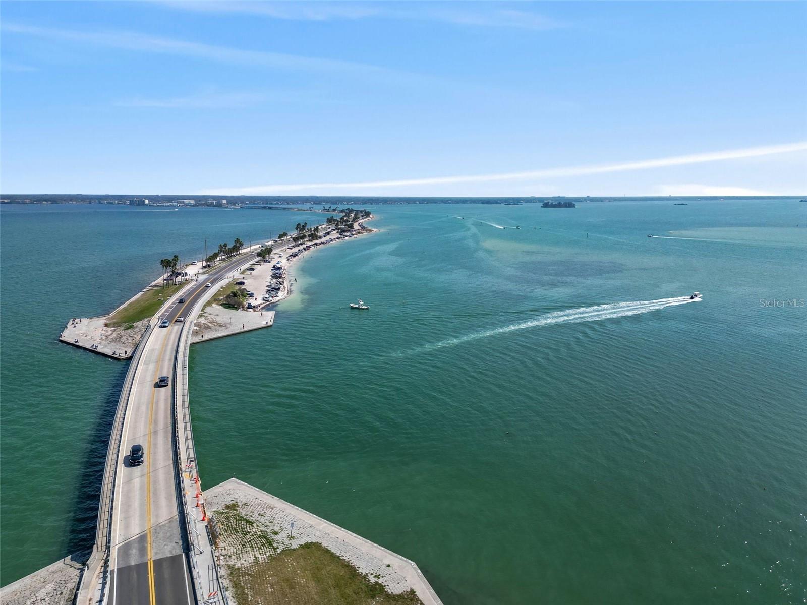 Causeway to Honeymoon Island