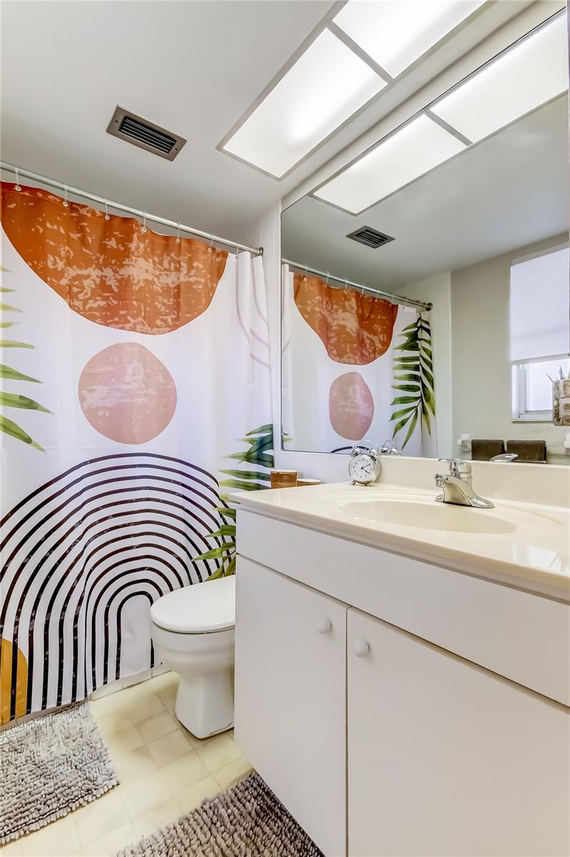 Ensuite.