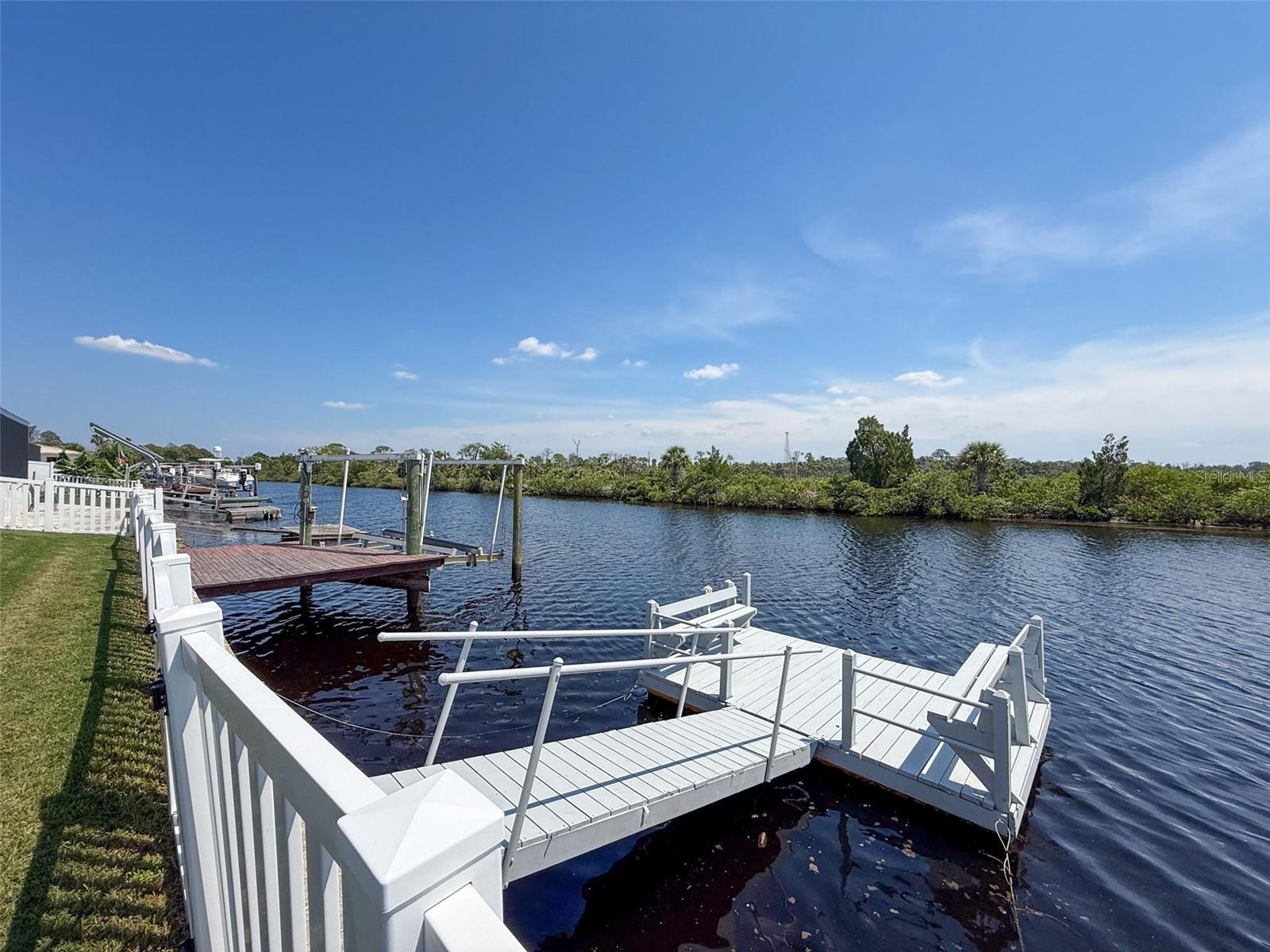 DOCK HAS BUILT IN BENCHES FOR ENJOYING THOSE VIEWS.