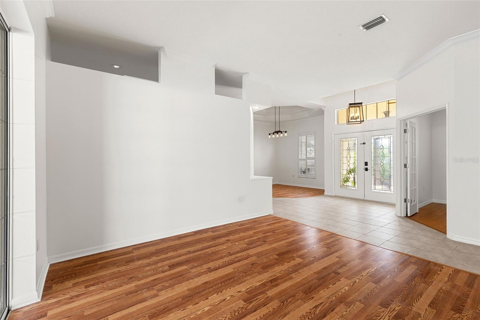 Split Floor Plan