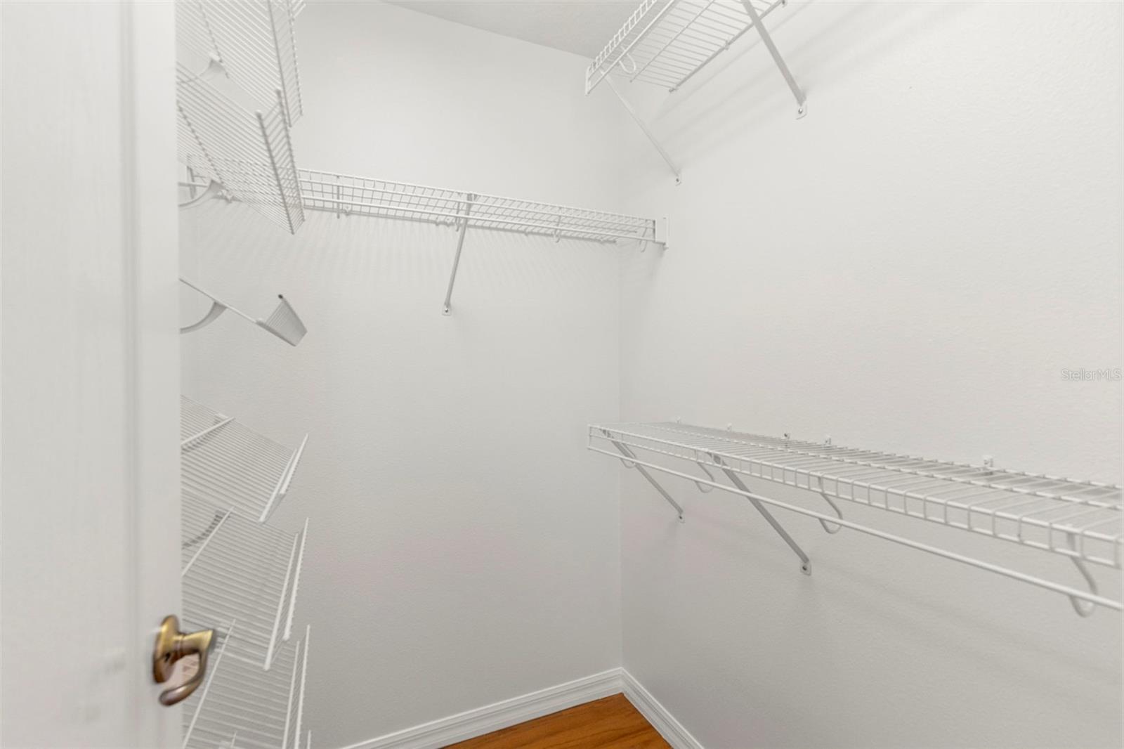 4th Bed Walk-in closet (2nd level)