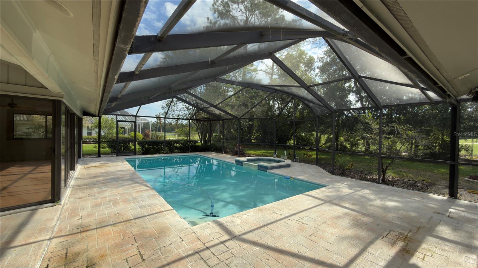 screen pool