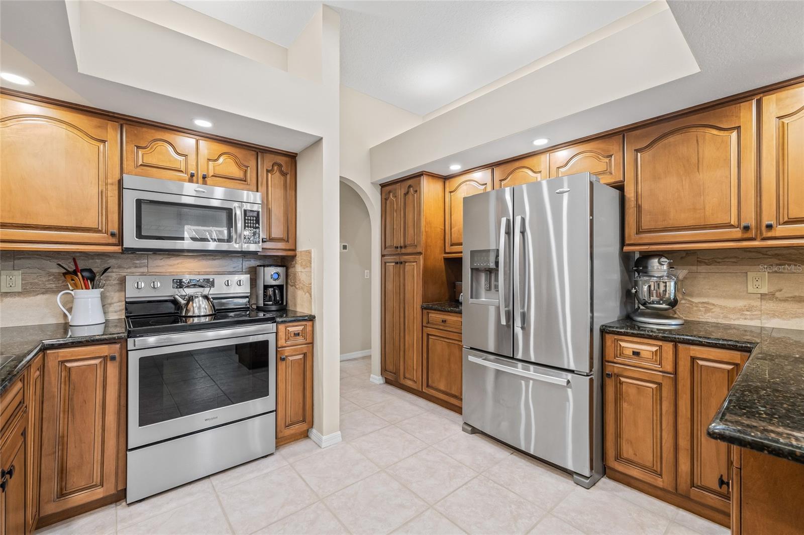 Plenty of space for multiple chefs in the kitchen.