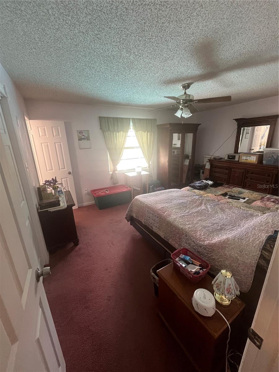 Main Bedroom & Bath