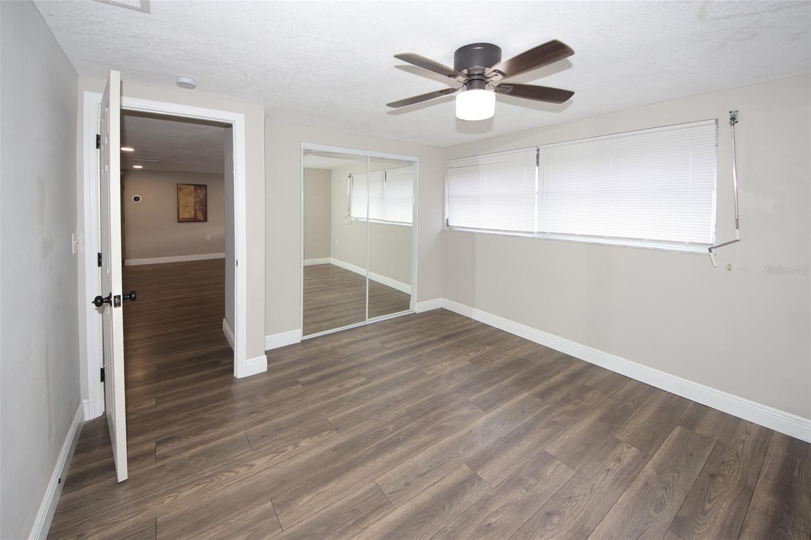 11.5 x 10 Bedroom
