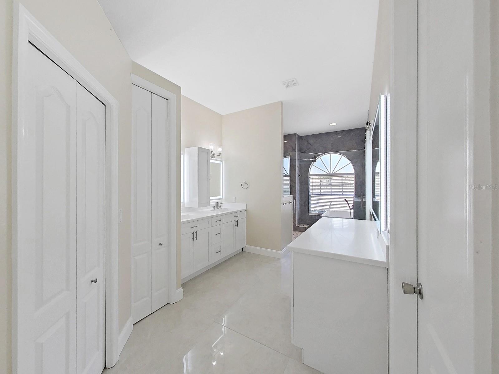 En-Suite Bath