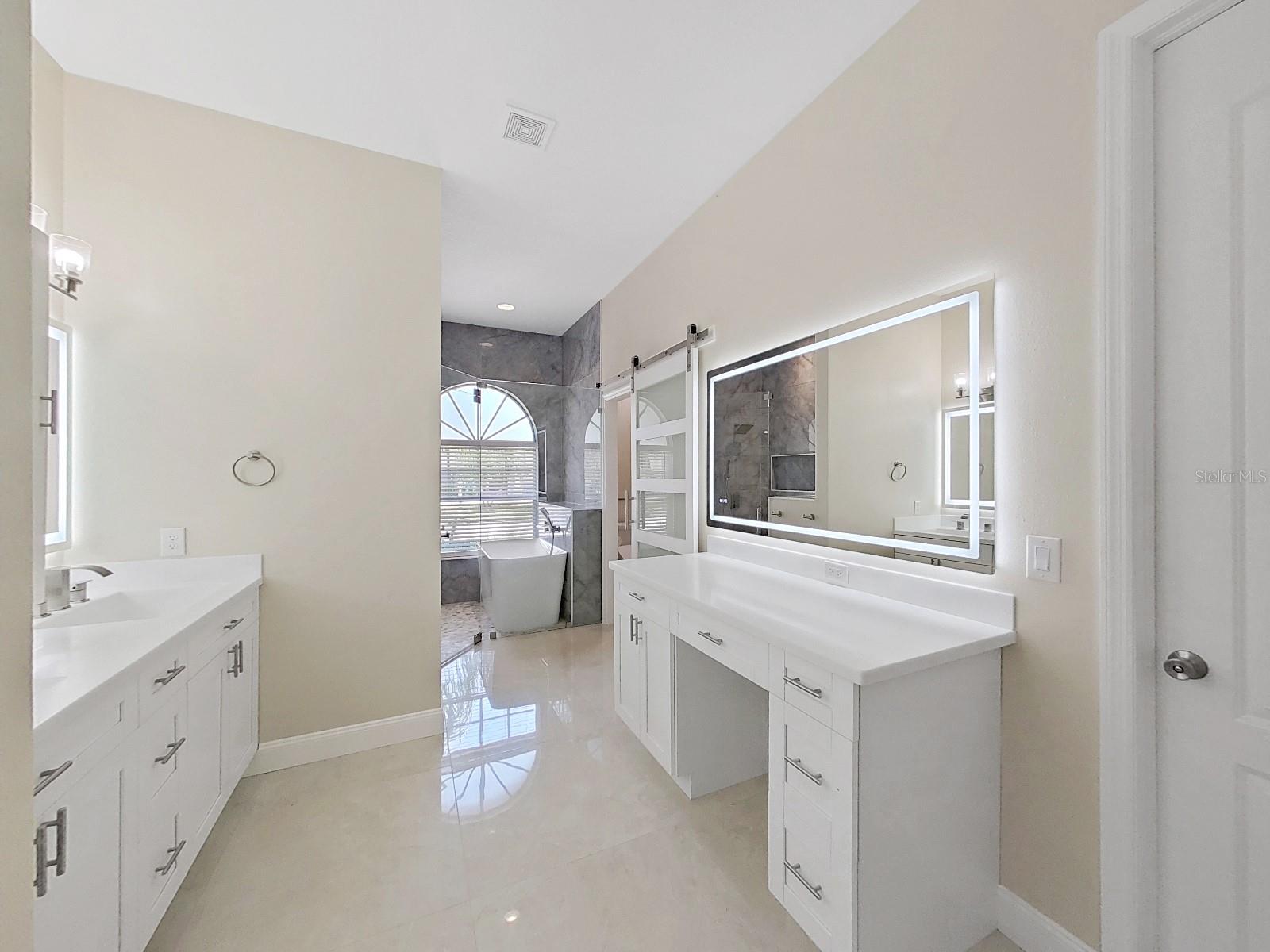 En-Suite Bath