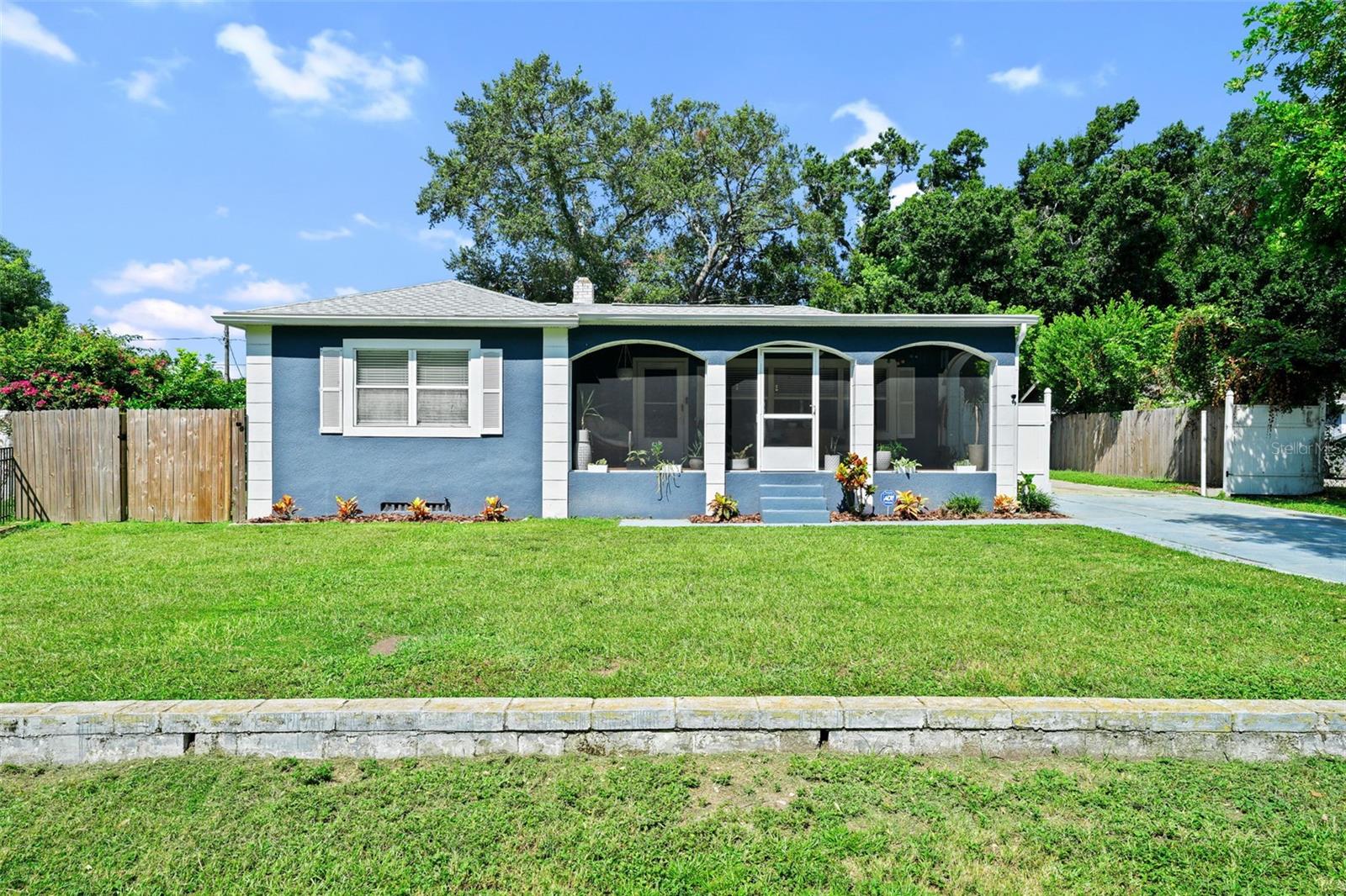 Welcome to 2519 Emma Circle!