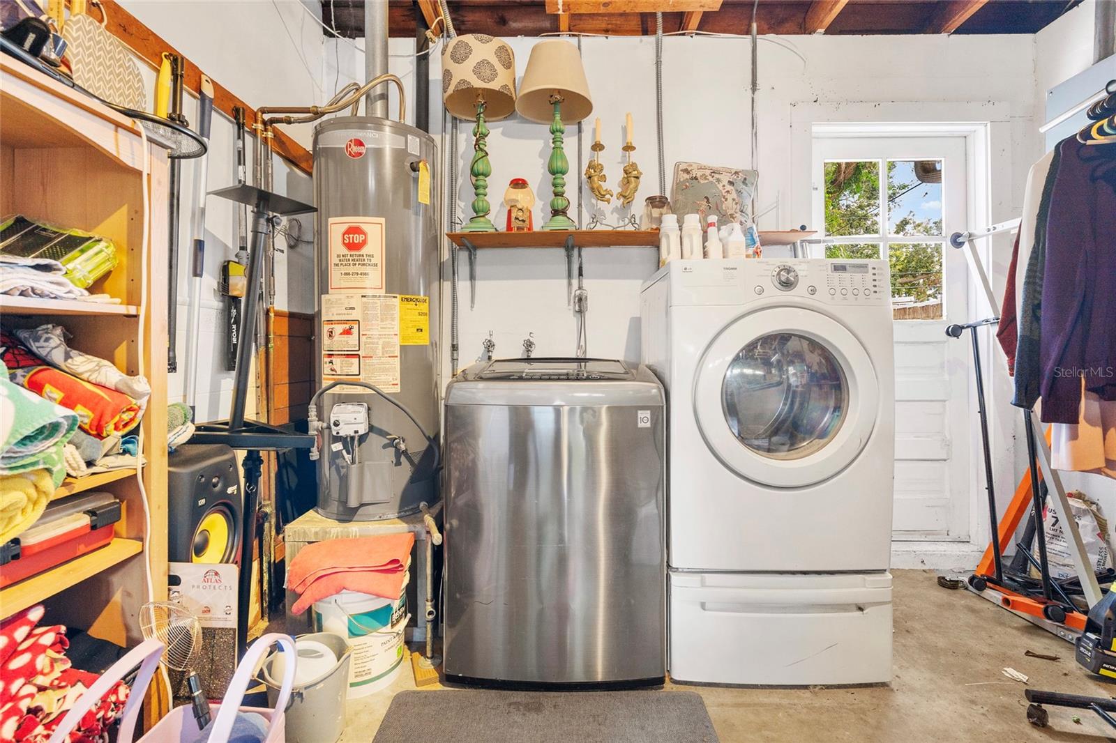Garage / Washing Machine