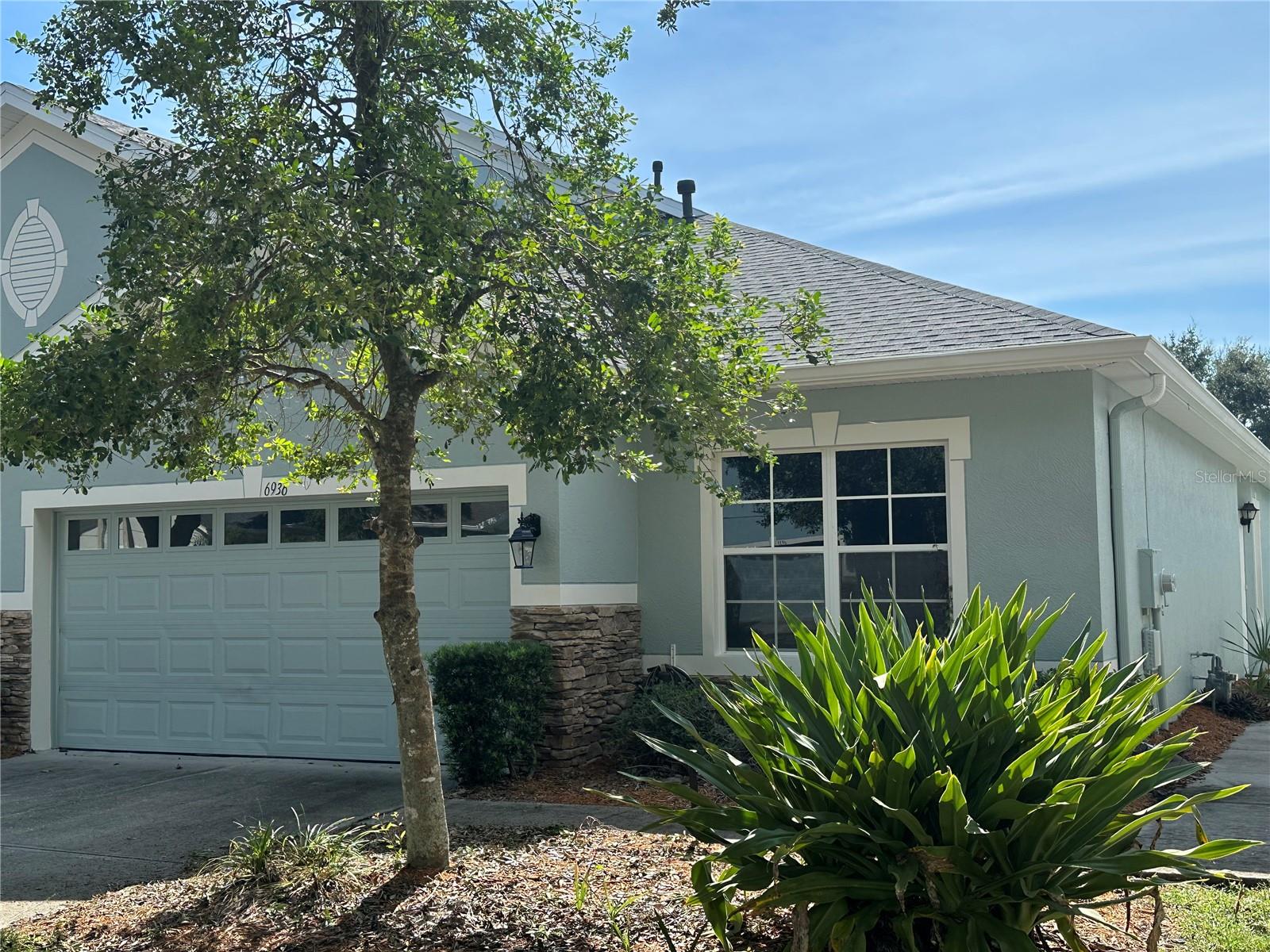 6936 Surrey Oak DrApollo Beach, FL 33572MLS A4663605