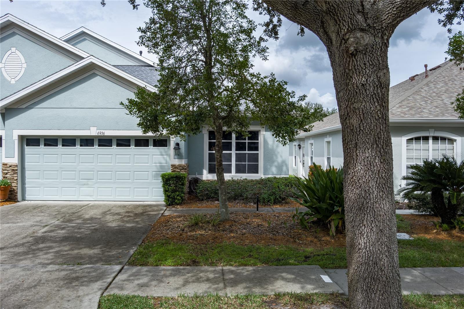 6936 Surrey Oak DrApollo Beach, FL 33572MLS A4663605
