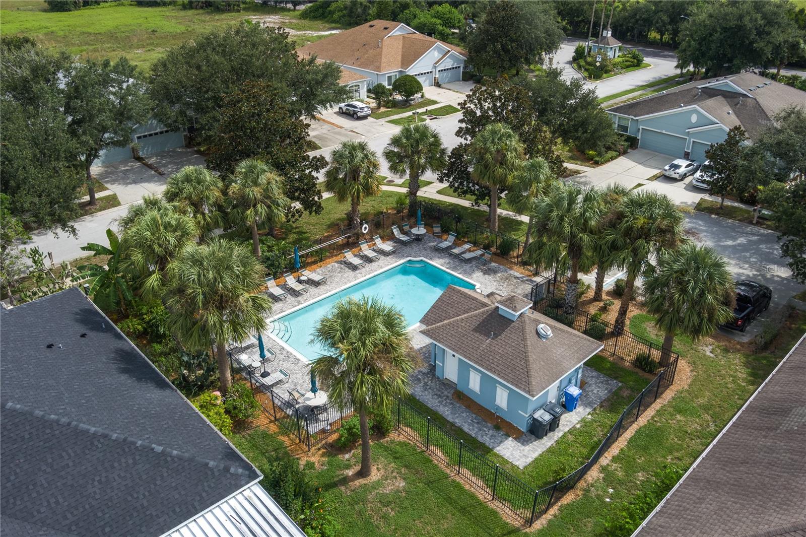6936 Surrey Oak DrApollo Beach, FL 33572MLS A4663605