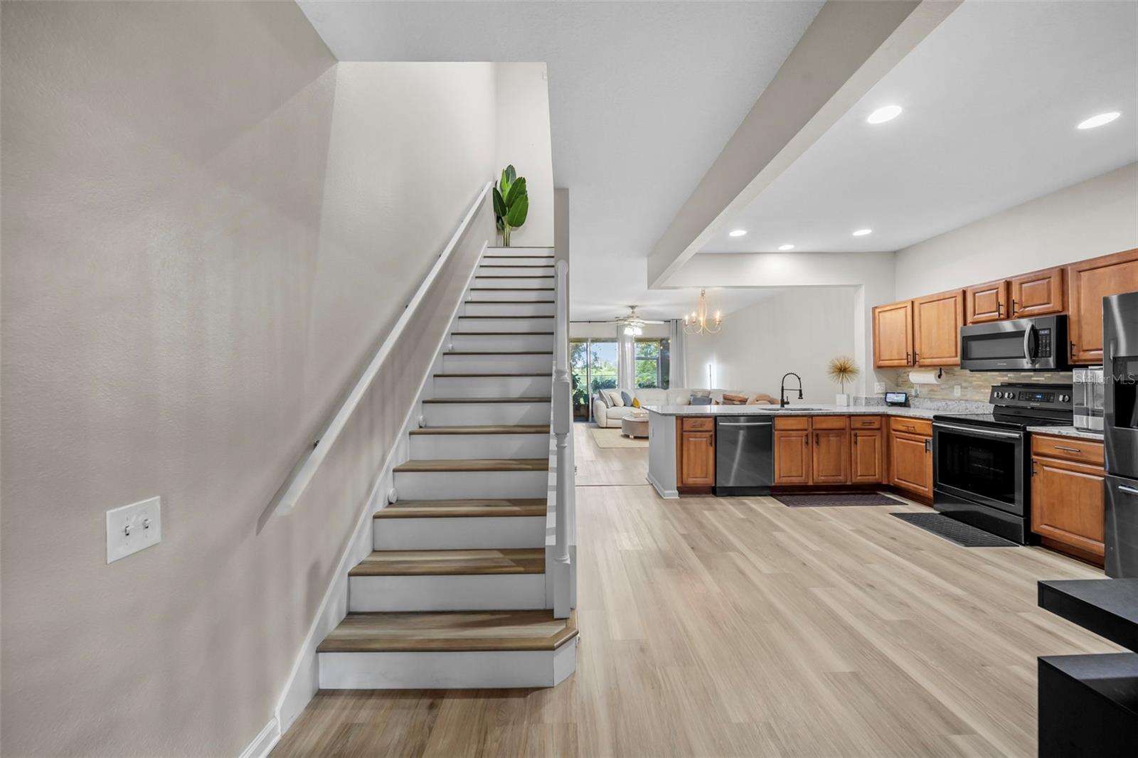 Foyer/Entry