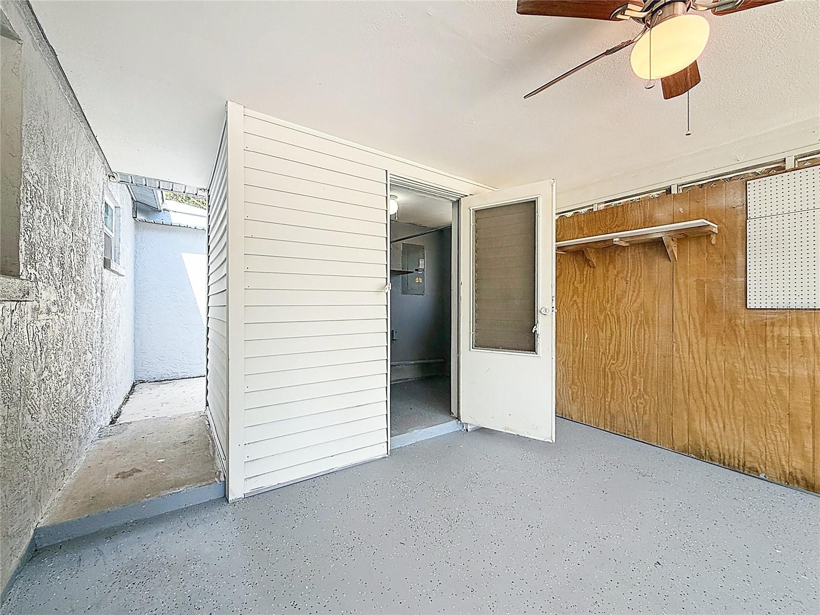Entry to laundry room/Storage Closet