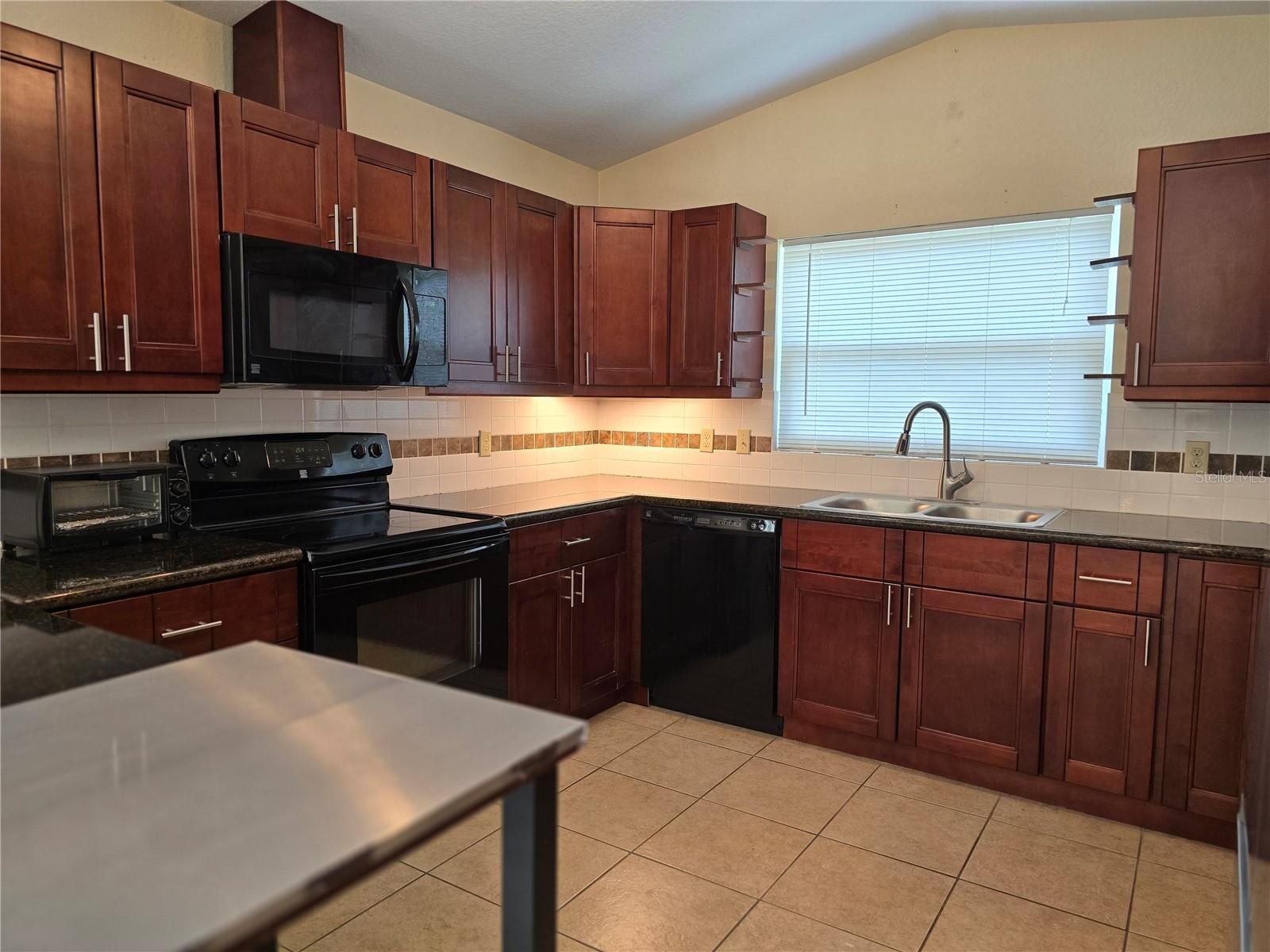 Plenty of room to move around in your kitchen - can have more than one cook!!
