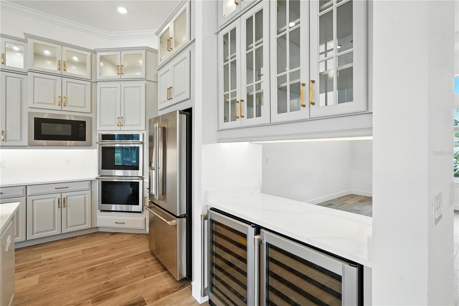Kitchen, Butler Bar and Wine Chillers