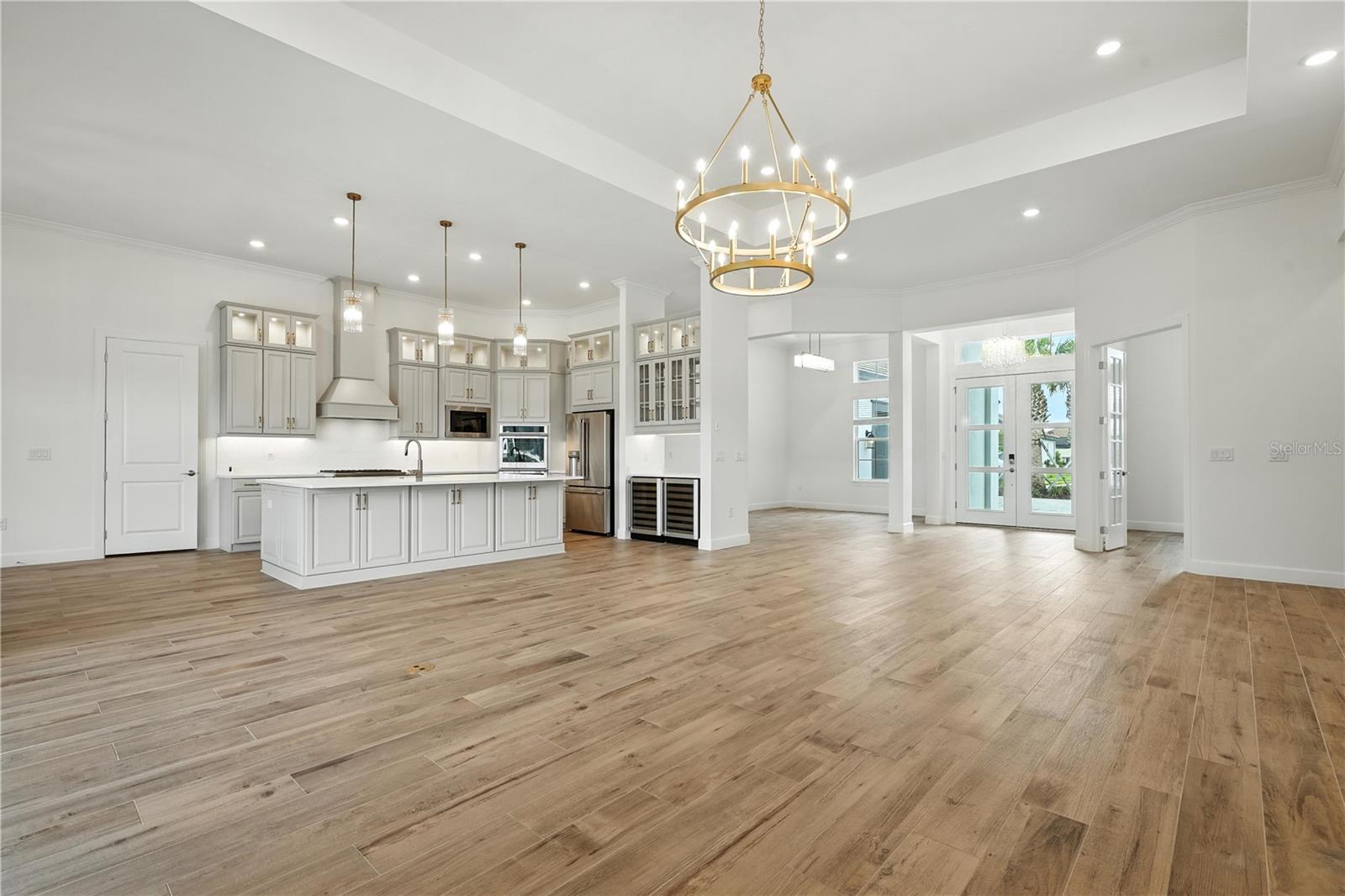 Living to Kitchen, Dining and Office