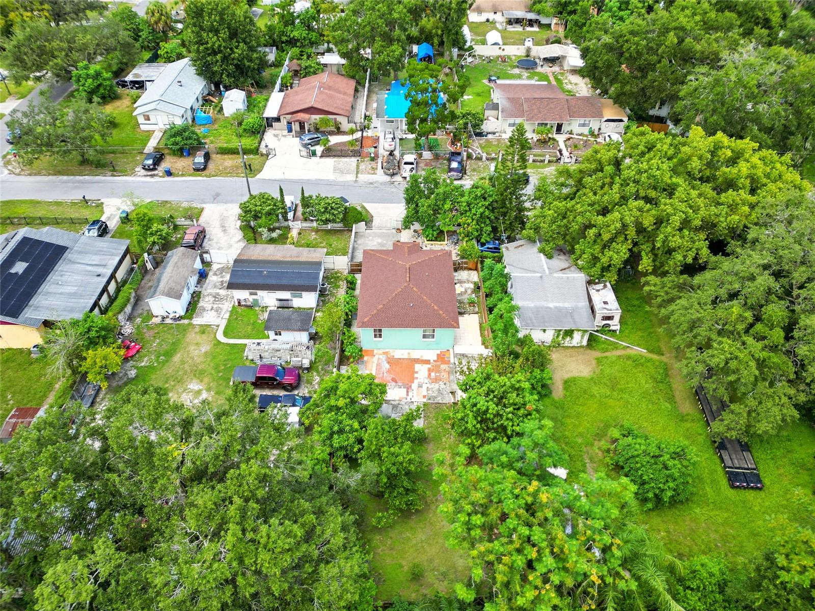 TB8422711