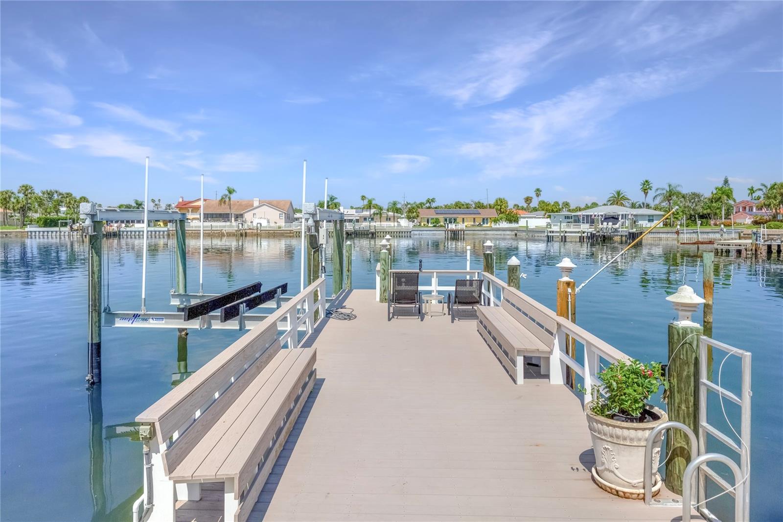 Composite Dock with lift & floating dock