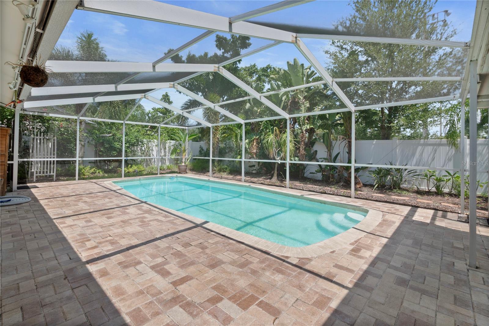 Screen enclosed pool
