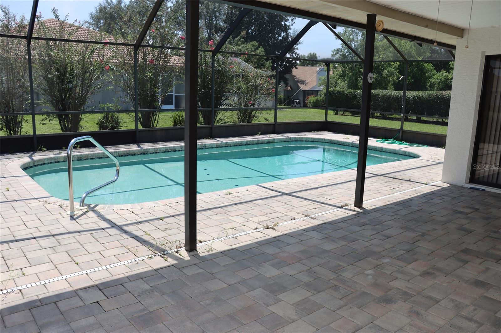 lanai overlooking pool