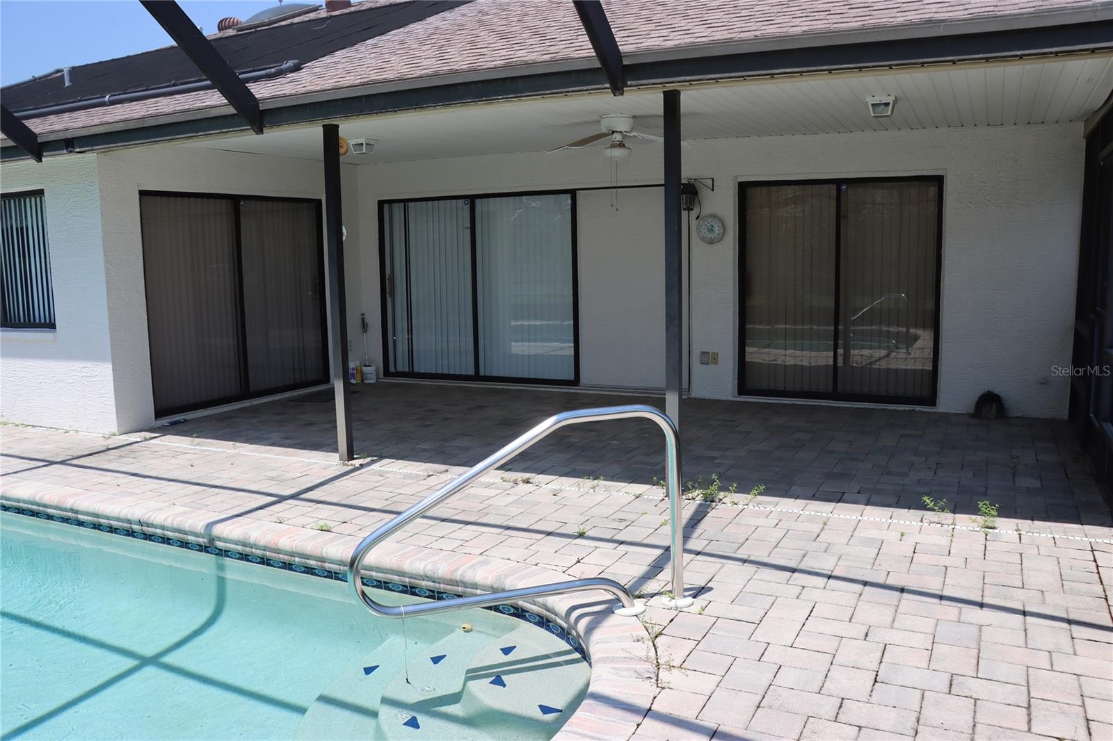 pool