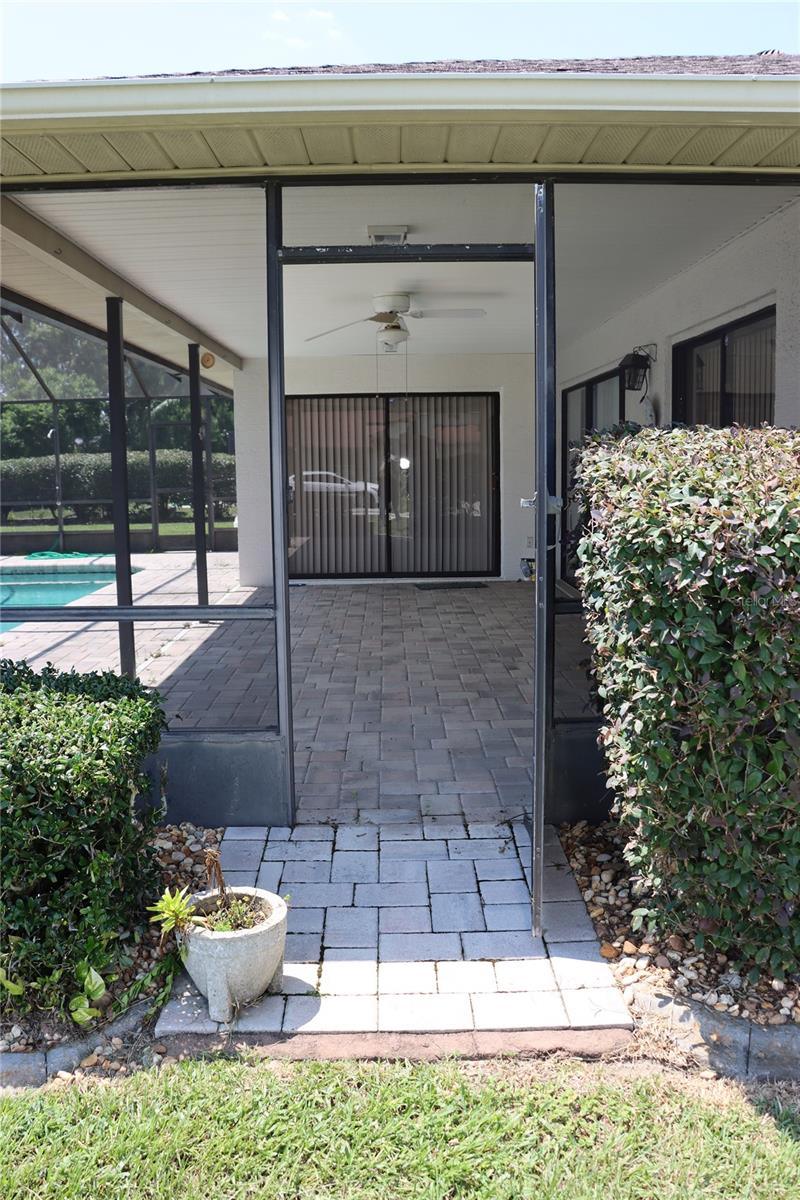 covered lanai