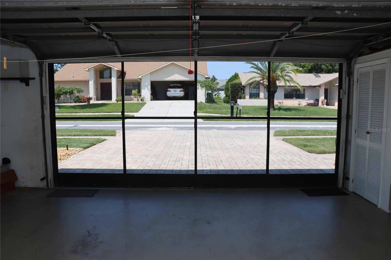 garage screen