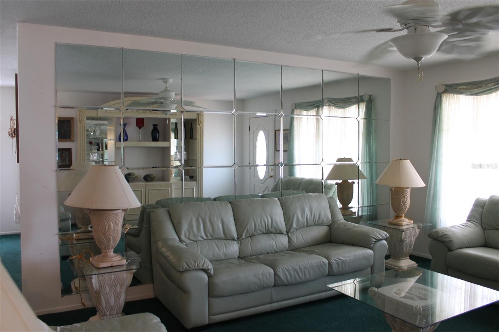 Living Rm