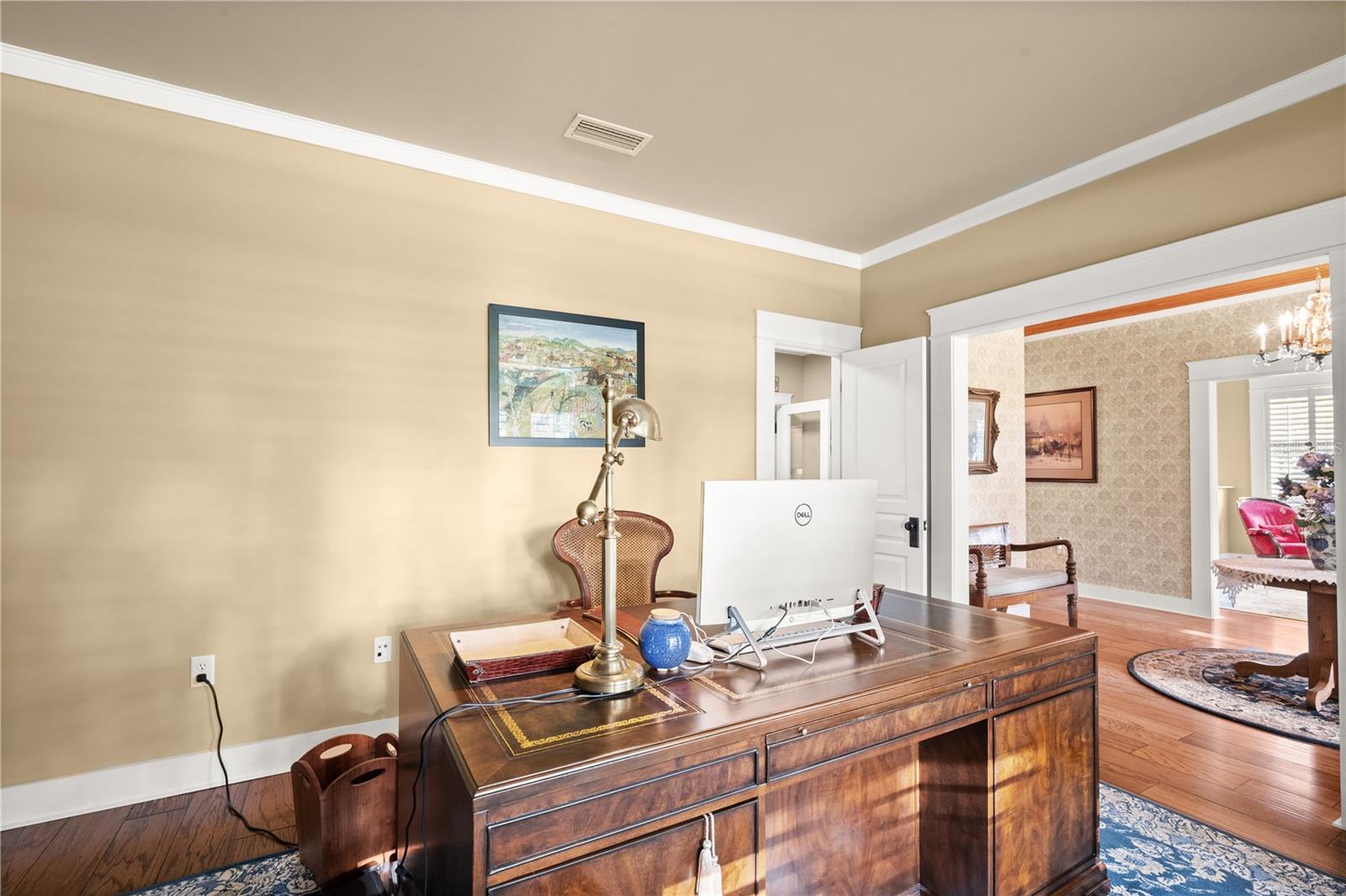 Office in house -Bonus room