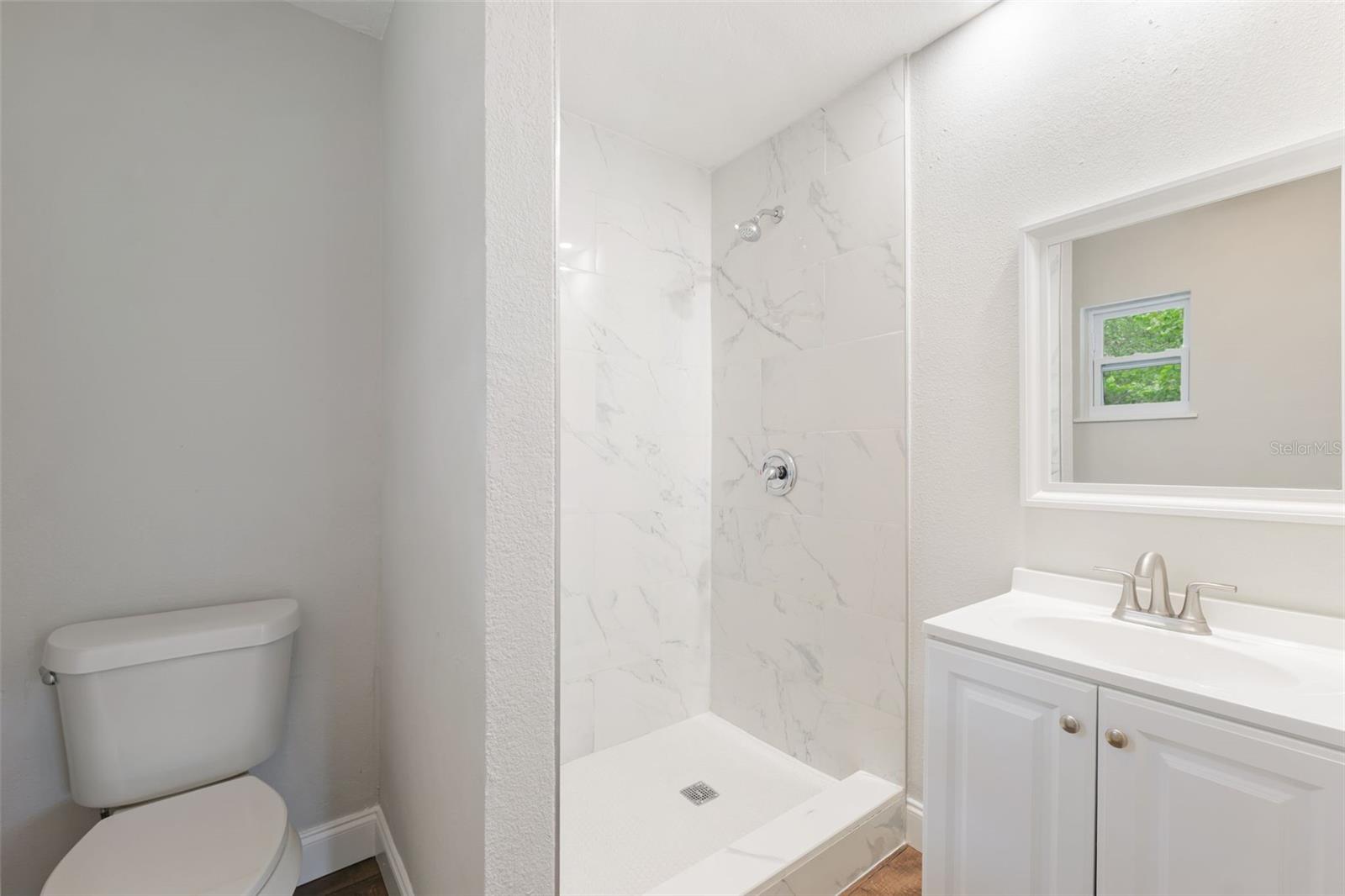 Primary Bedroom In-Suite Bathroom