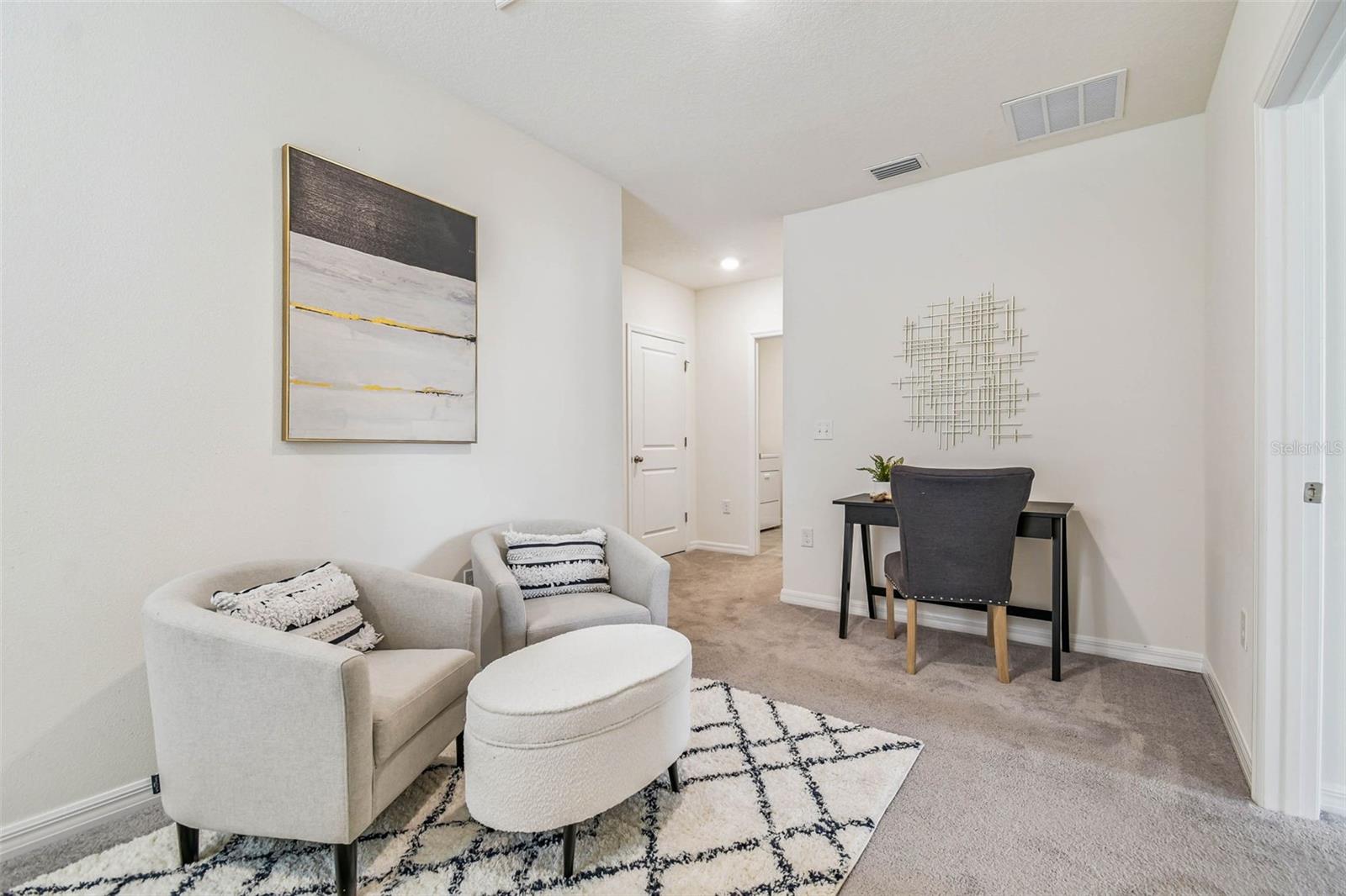 UPSTAIRS LOFT