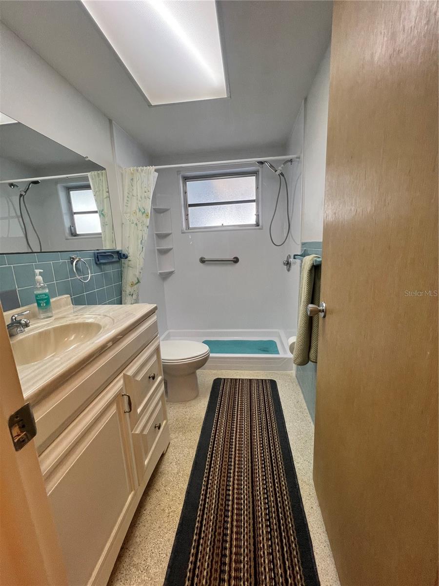 Main Bathroom