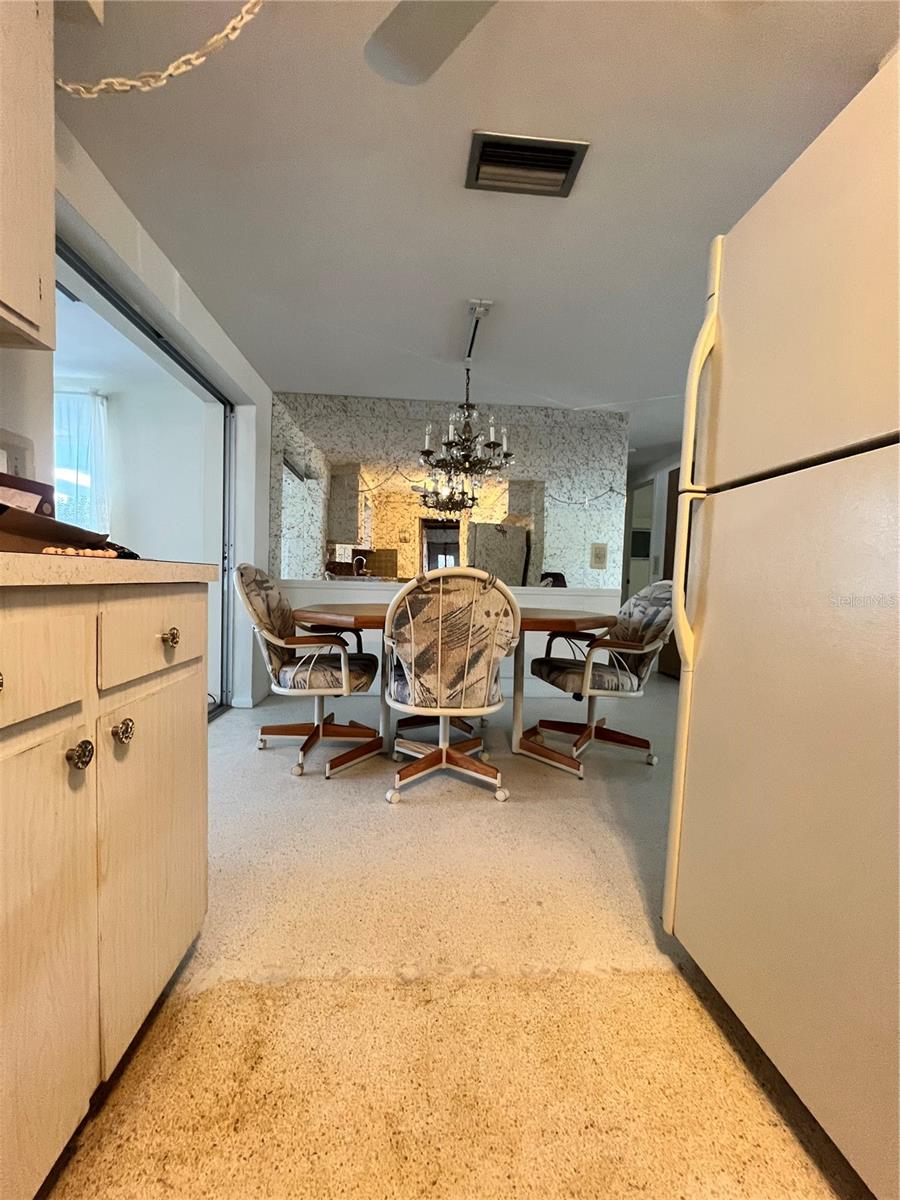 Kitchen looking in to kitchenette