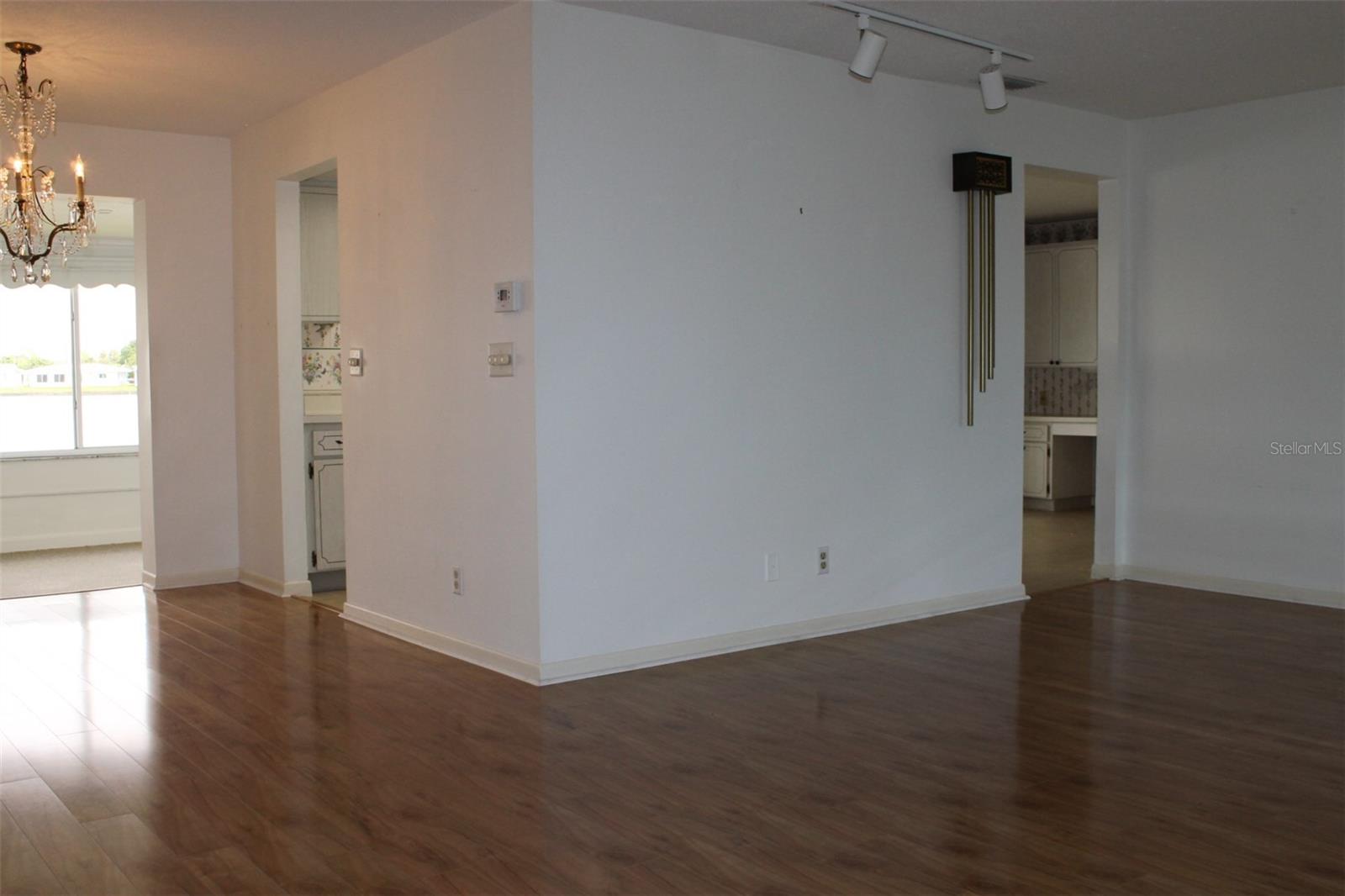 Living Rm