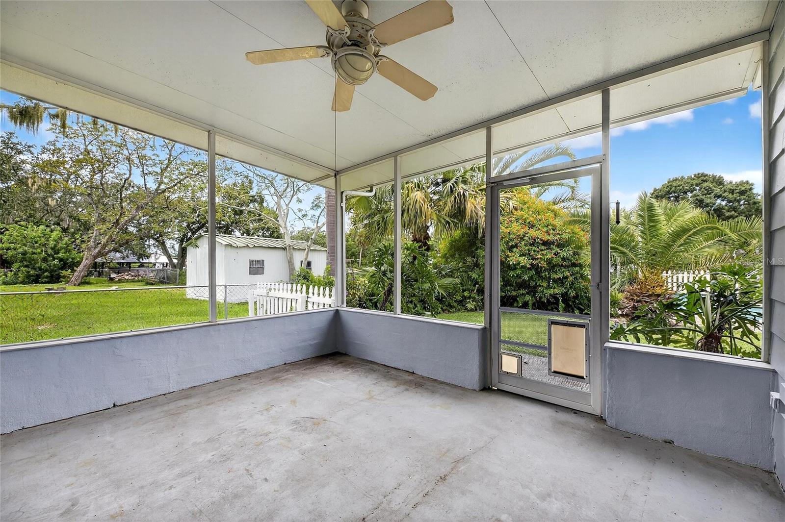 Screened Porch Overlooking Pool