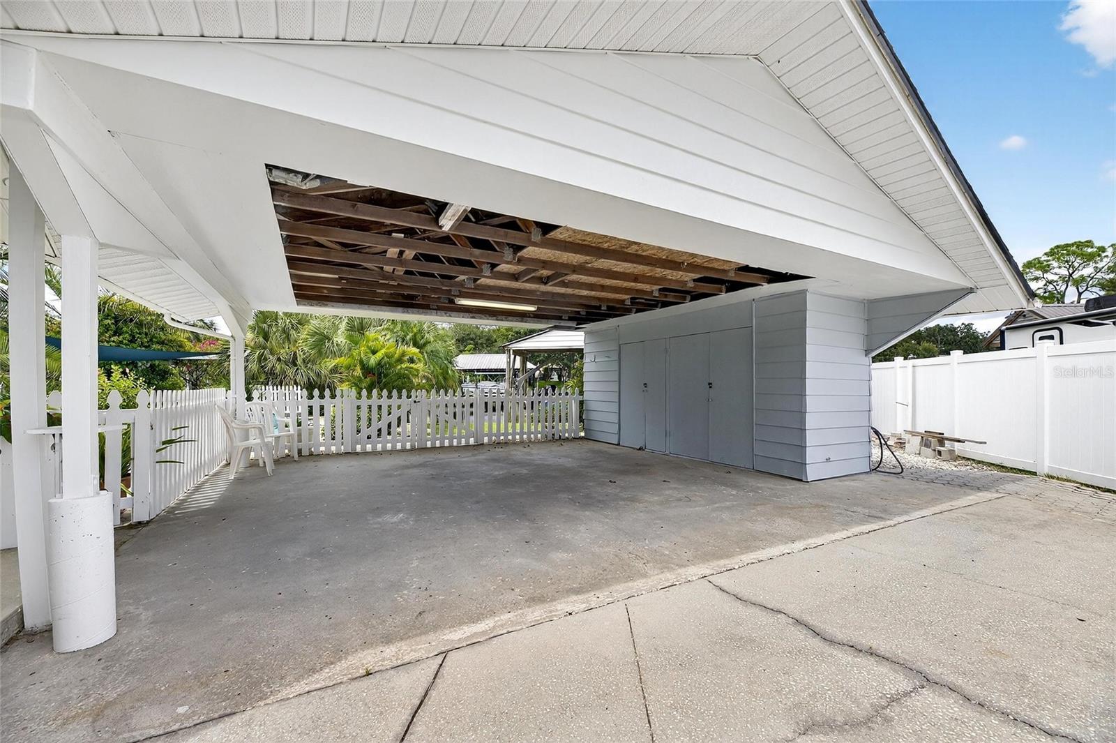Carport