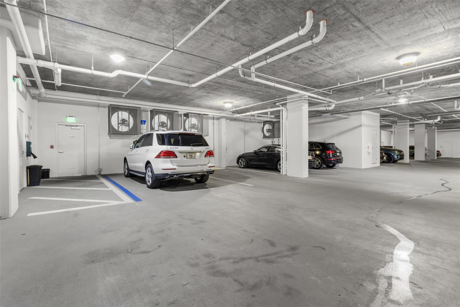 Parking Spot in Bldg Garage