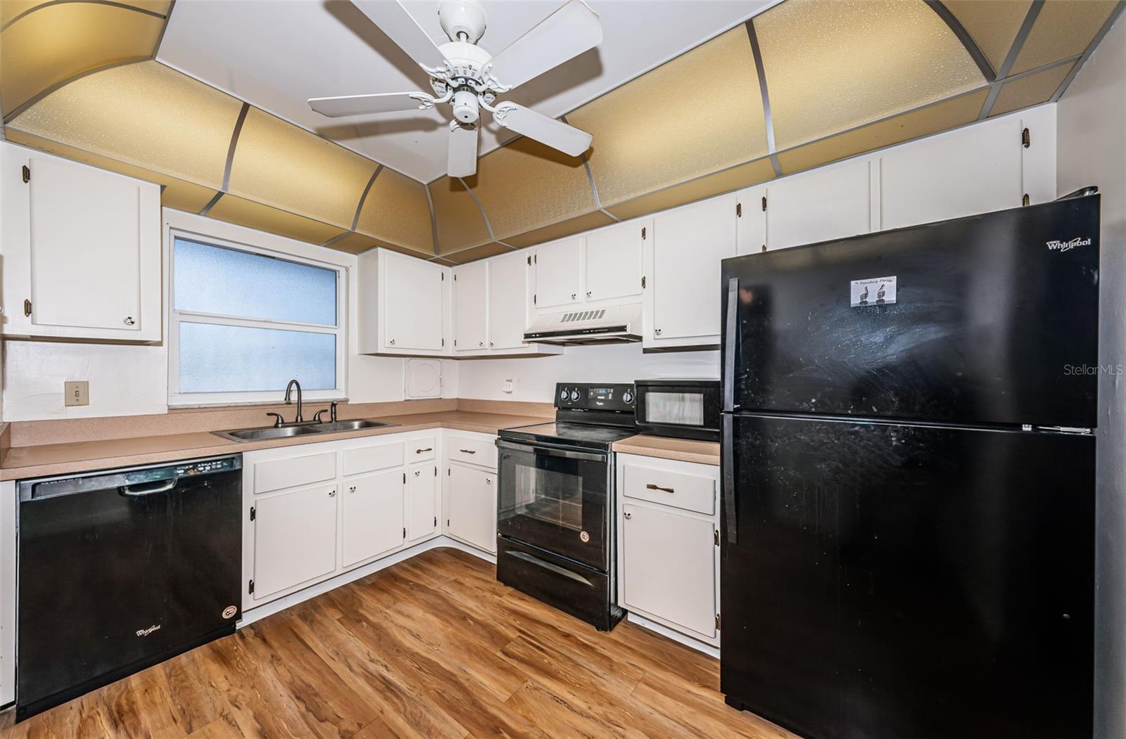 Large Kitchen