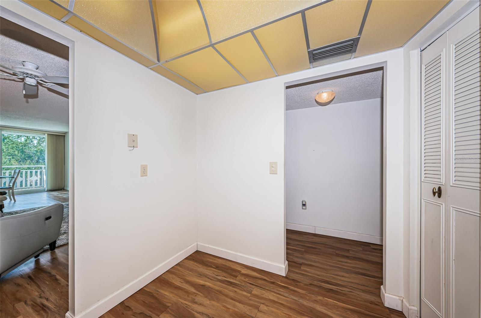 Space for an Eat-in Kitchen