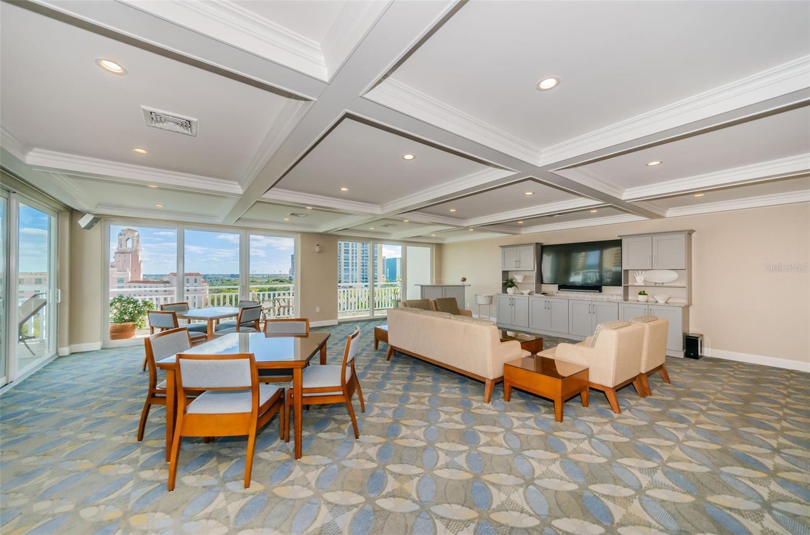 9th Floor, newly renovated Clubroom