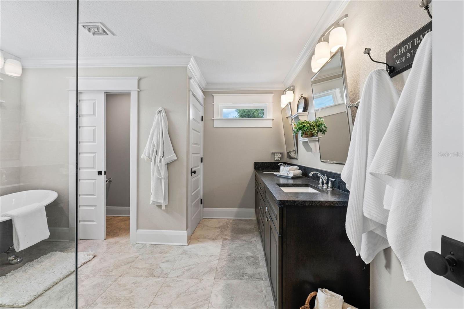En Suite Primary Bath Entrance