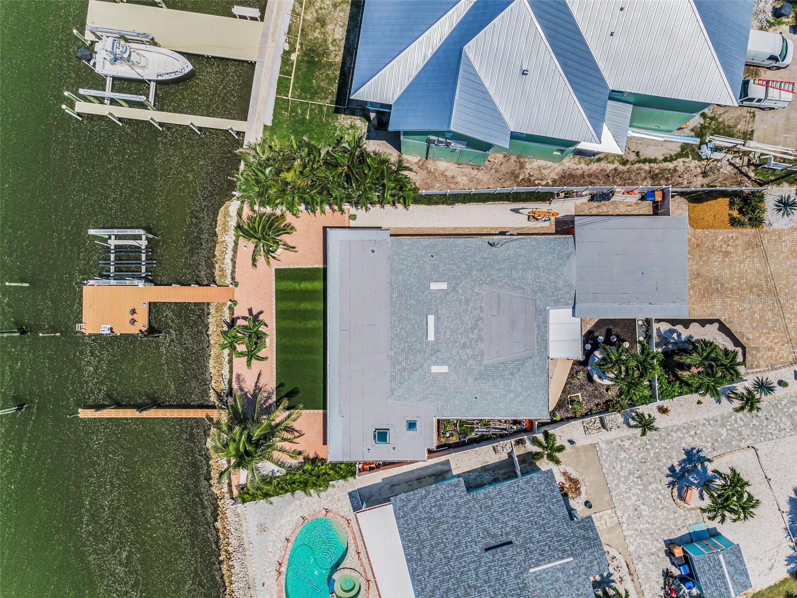 rolled roofing on flat areas