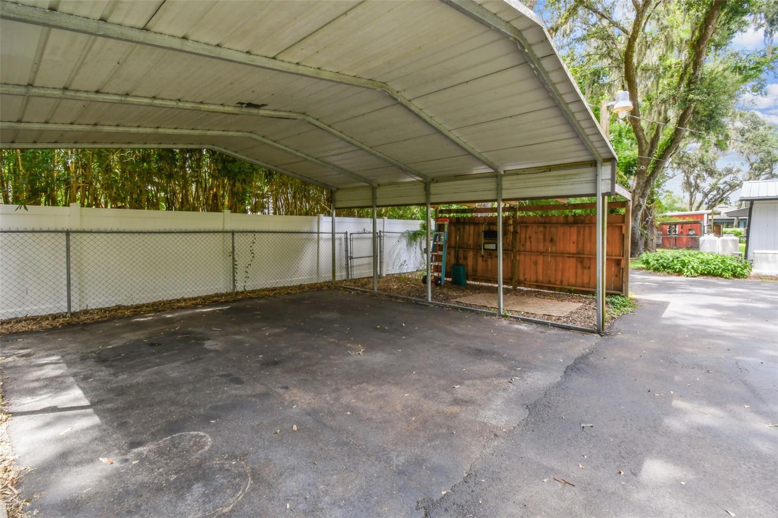 Carport