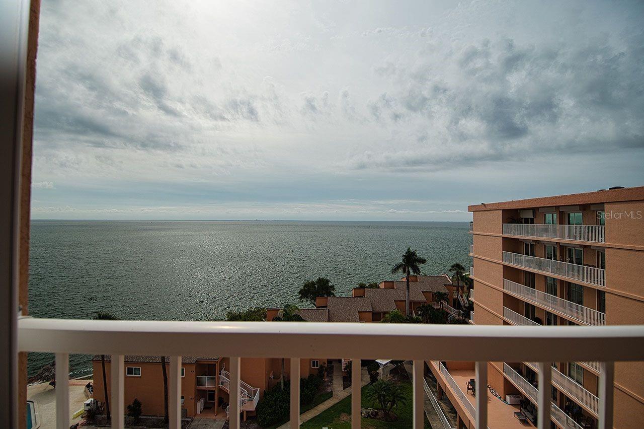 Sparkling water views never get boring.