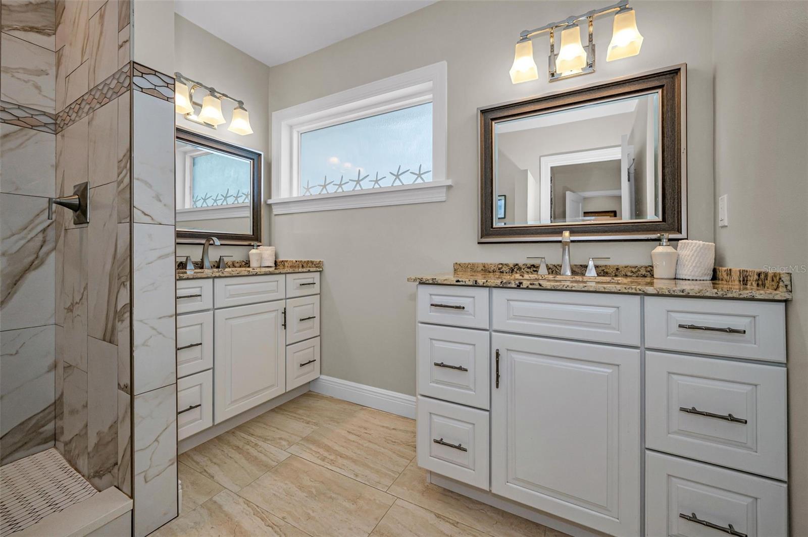 Primary En Suite Bathroom